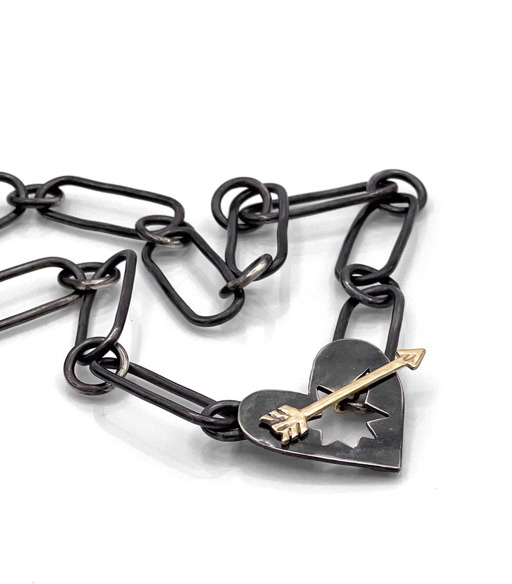 Chunky Heart Stone Cluster Toggle Pendant Necklace